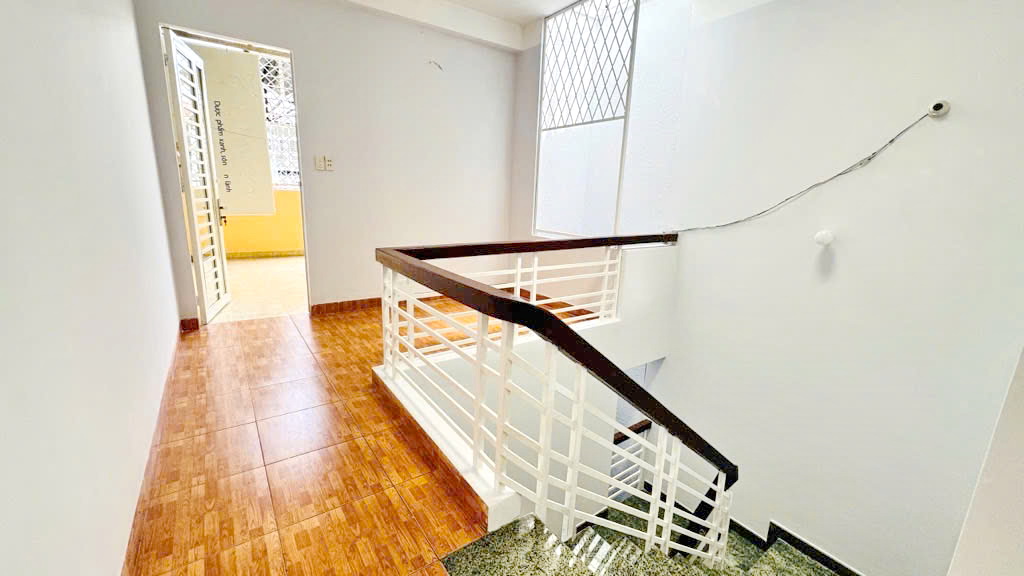 Bán nhà mặt tiền 2 lầu 4x16m KDC Cao Lỗ Phường 4 Quận 8